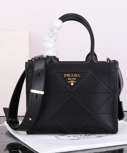 Prada Bag 1015