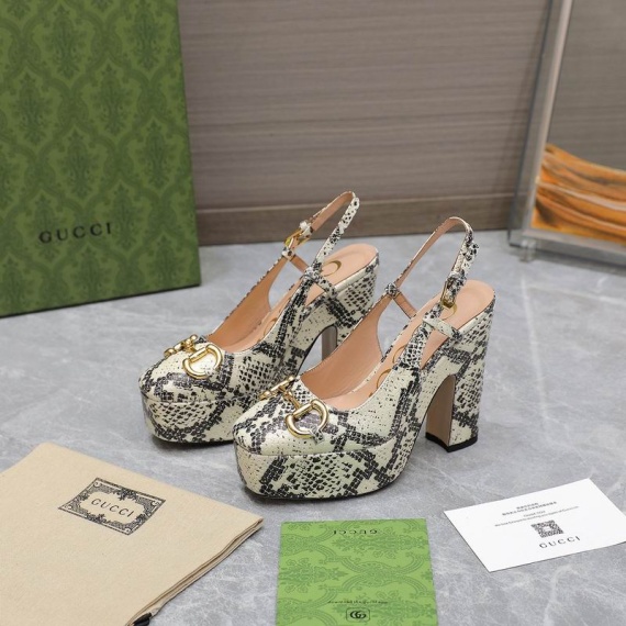 Gucci Casual Heels 115246