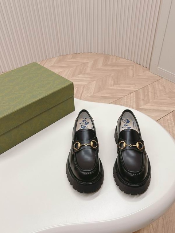 Gucci Casual Shoes 116367