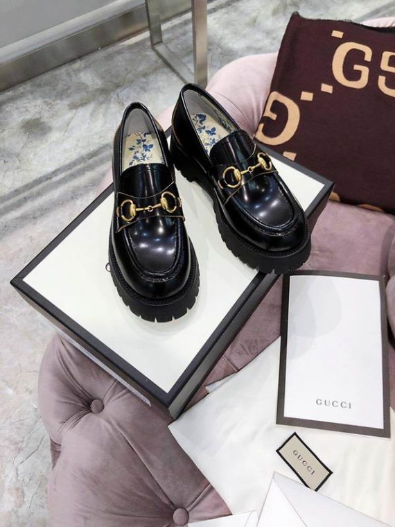 Gucci Casual Shoes 116818