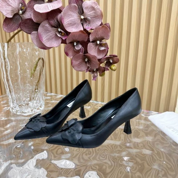 Jimmy Choo Sandals 120005