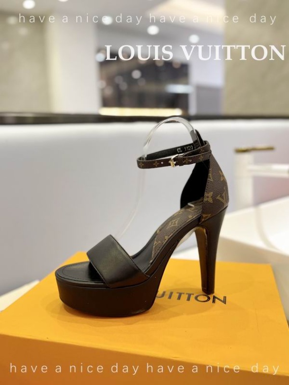 LV Heels 122080