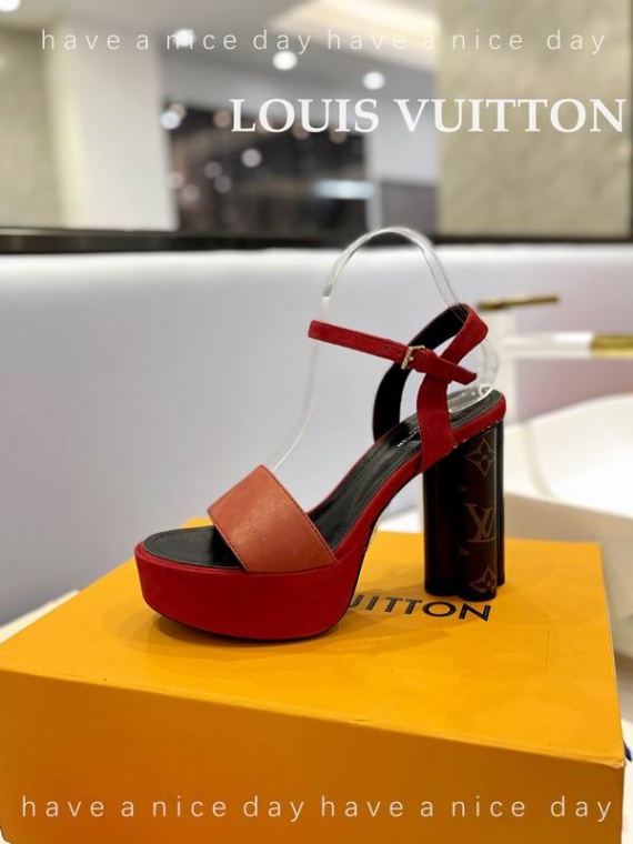 LV Heels 122085
