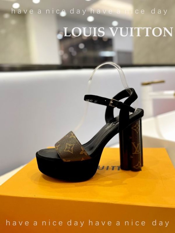 LV Heels 122086