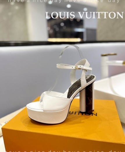 LV Heels 122087