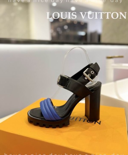LV Heels 122093