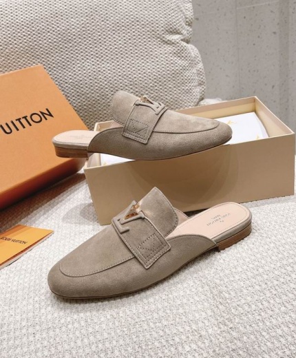LV Slippers-Sandals 122193