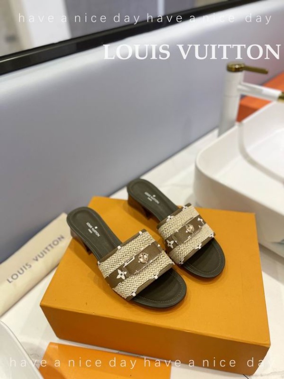 LV Slippers-Sandals 122202