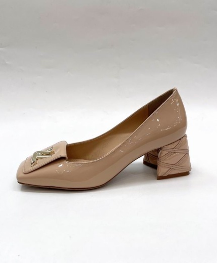 LV Heels 122492