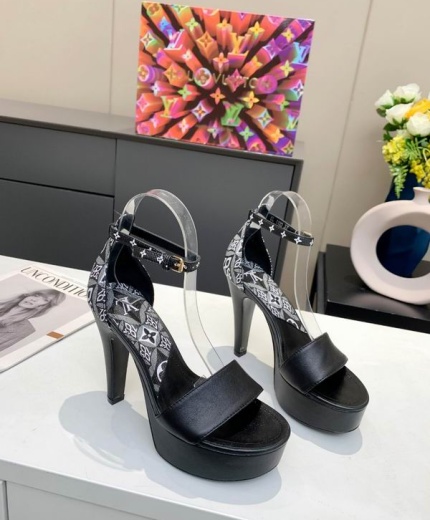 LV Heels 125234
