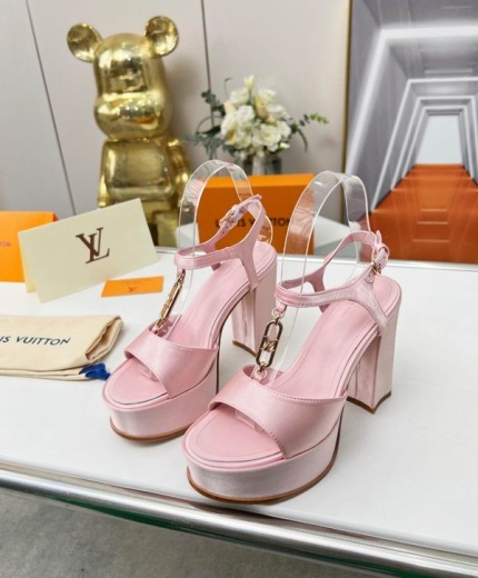 LV Heels 125237