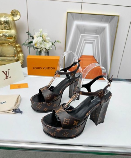 LV Heels 125238