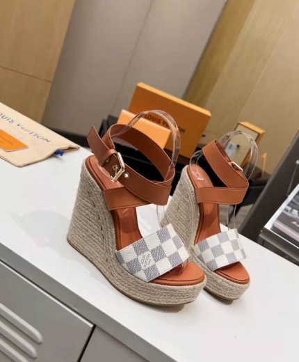 LV Heels 129233