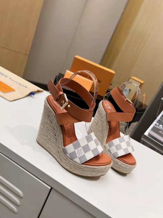 LV Heels 129233
