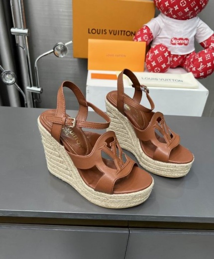 LV Heels 129238