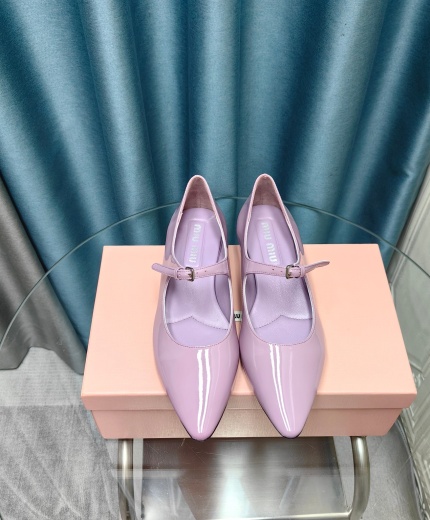 Miu Miu Shoes 130579