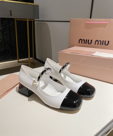 Miu Miu Shoes 130591