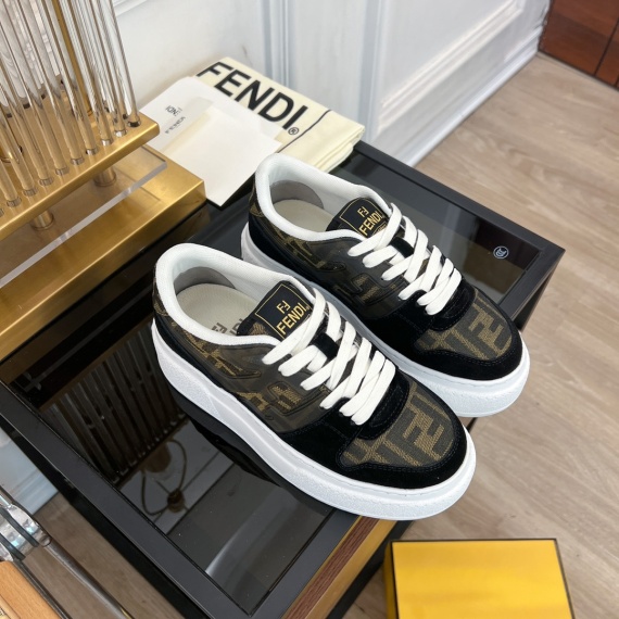 Fendi Low Shoes 132186