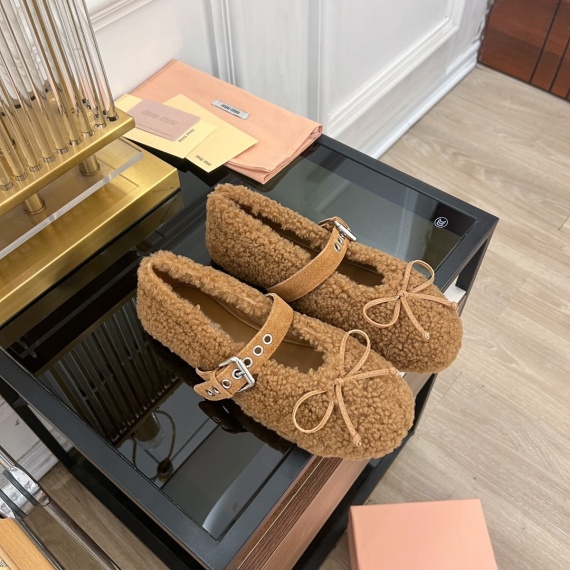 Miu Miu Shoes 132294
