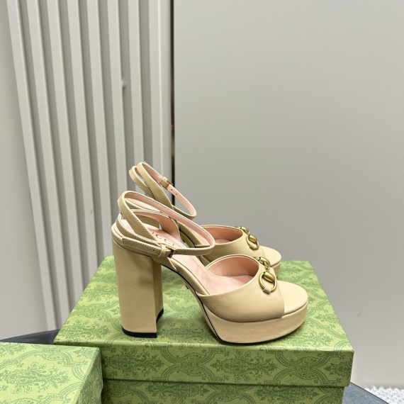 Gucci Casual Heels 133940