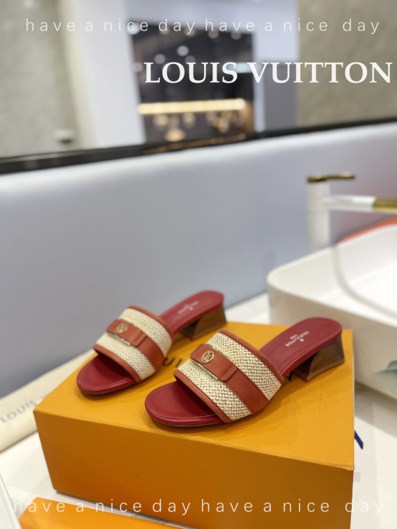 LV Slippers-Sandals 136034