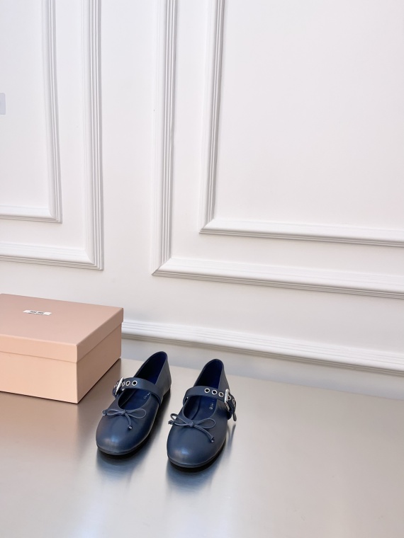 Miu Miu Shoes 137895