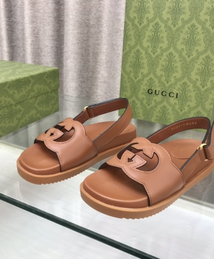 Gucci Sandals 138030