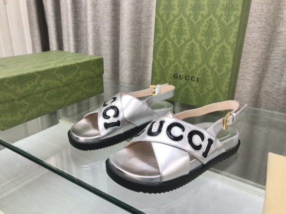 Gucci Sandals 138031