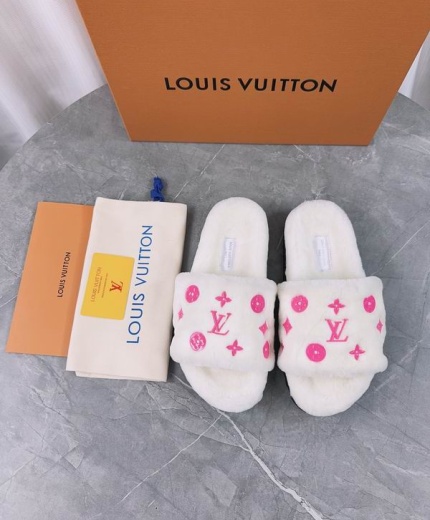LV Slippers-Sandals 138941