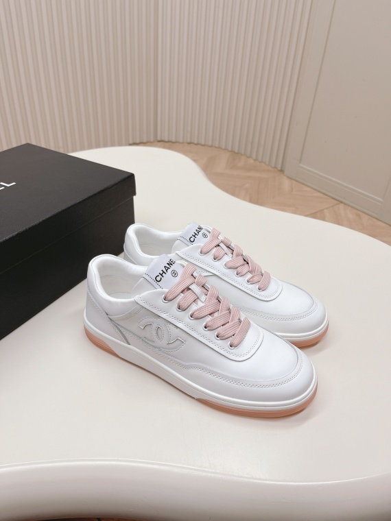Chanel Low Shoes 139100