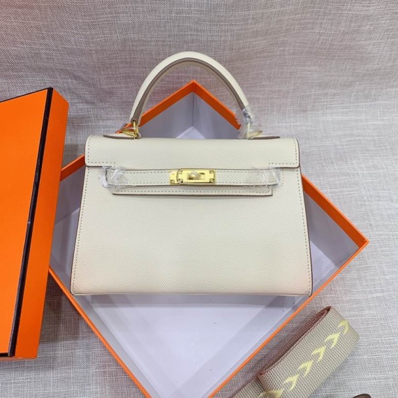 Hermes Bag 111701 - Image 3