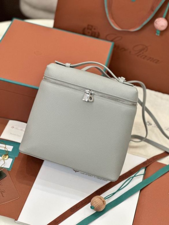 Loro Piana Bag 022001 - Image 6