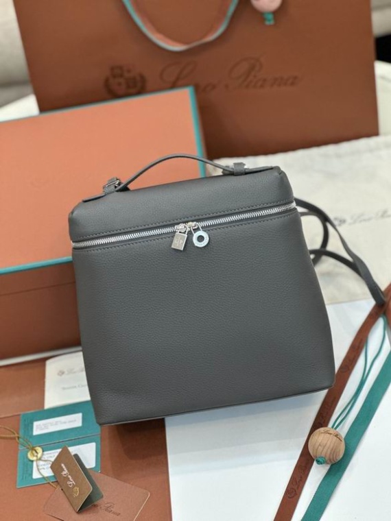Loro Piana Bag 022001 - Image 2
