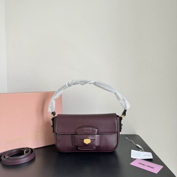 Miu Miu 112906