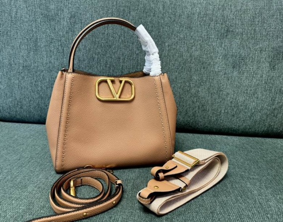 Valentino 6099 - Image 2