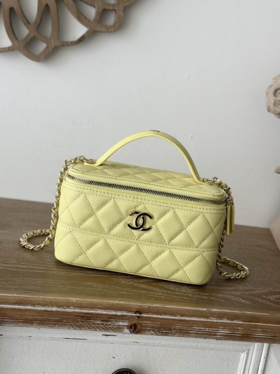 Chanel Bag 66022 - Image 2