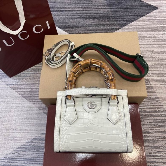 Gucci Bag 702732 - Image 2