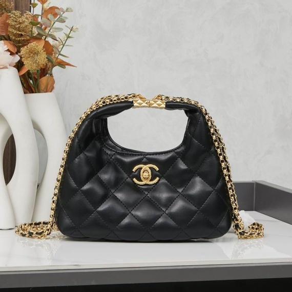 Chanel Bag 8839