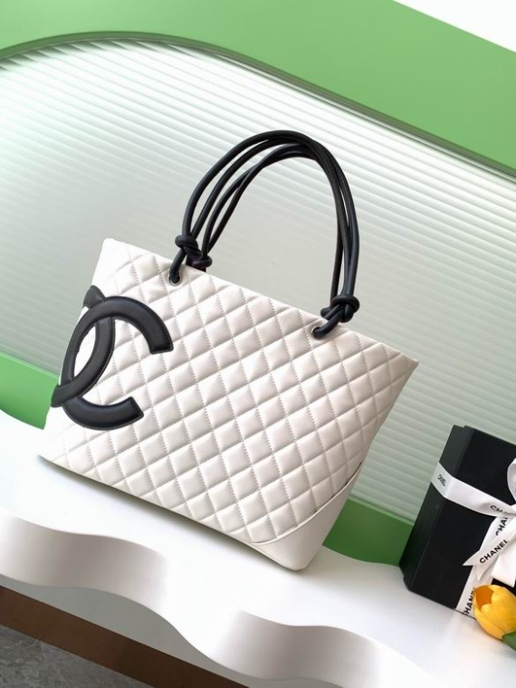 Chanel Bag AS6337 - Image 5