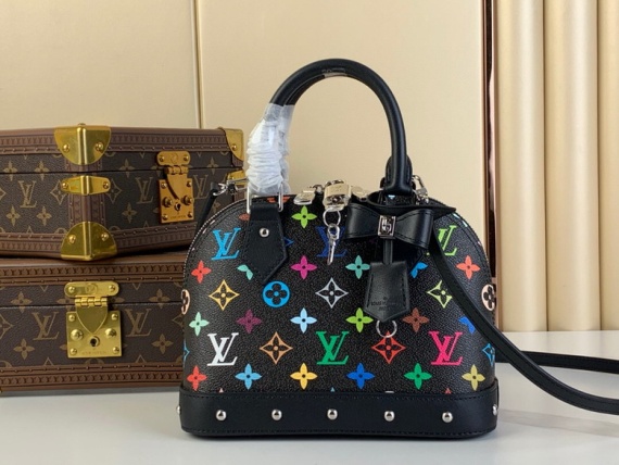 LV Bag M13078