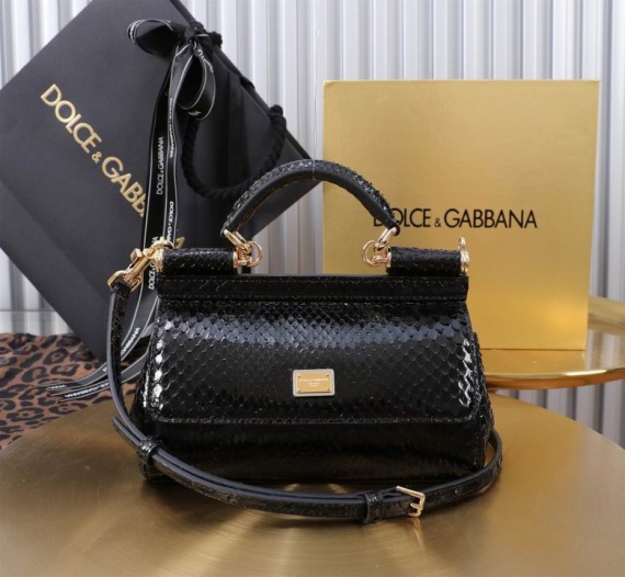 D&G Bag BB6111