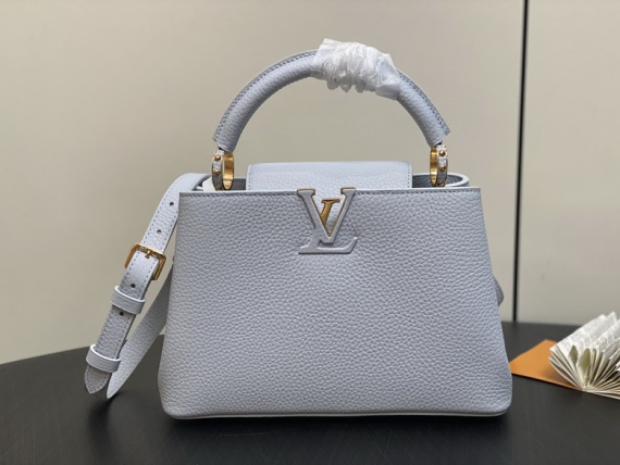 LV Bag M24545