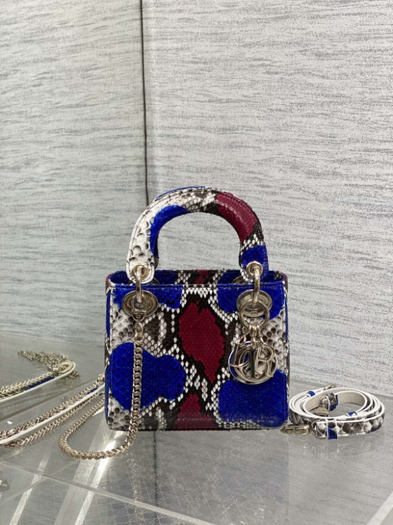 Dior Bag Lady - Image 8