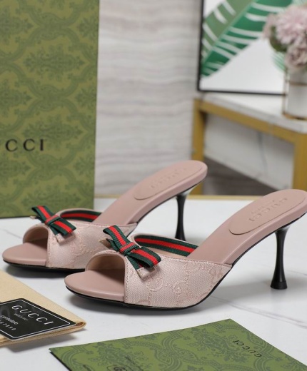 Gucci Slippers 2206844