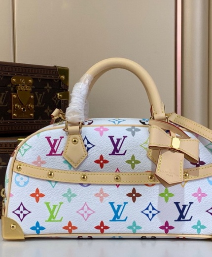 LV Bag M13084