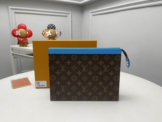 LV Bag M12815