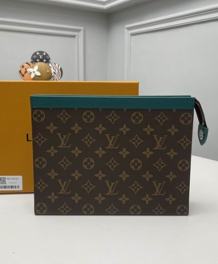 LV Bag M12816