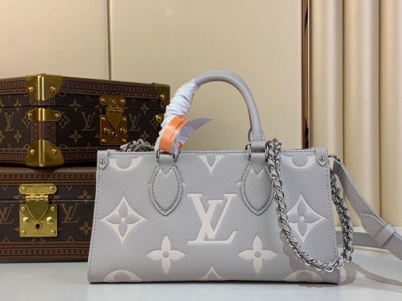 LV Bag M23640